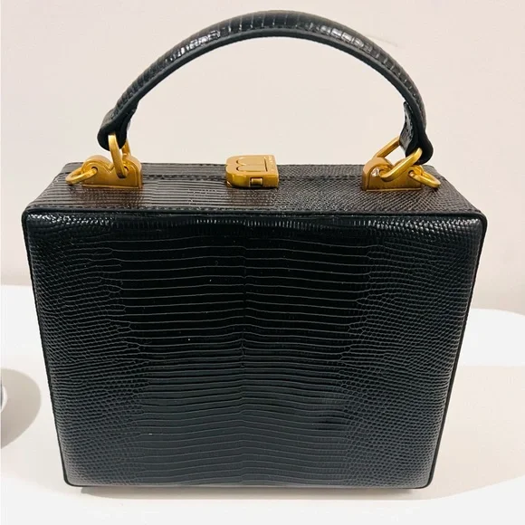 Brandon Blackwood Kendrick Trunk bag in Black lizard-embossed leather. - Picture 4 of 9